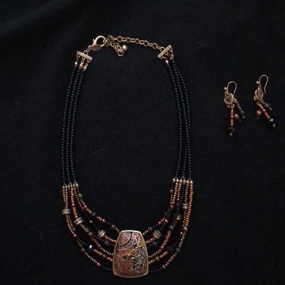 Necklace set